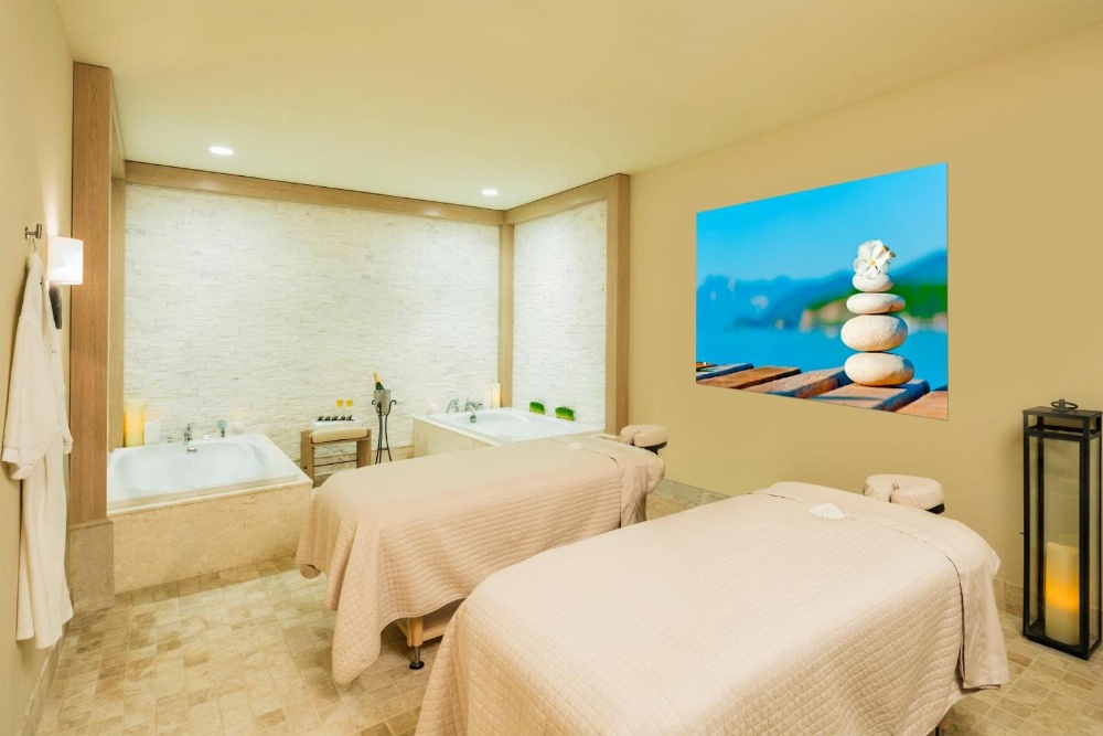 Margaritaville Hollywood Beach Resort Main image